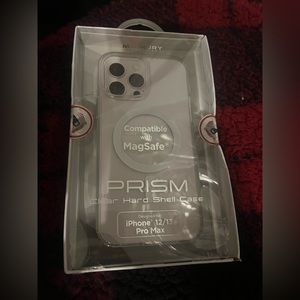 iPhone, 12/13 hard clear case & MagSafe